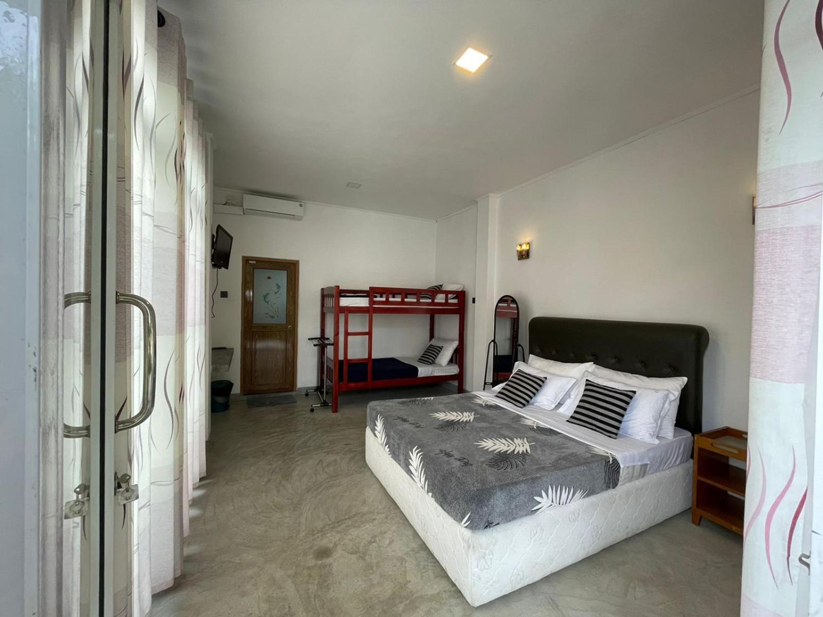 Blossom Inn Ella Ngoại thất bức ảnh