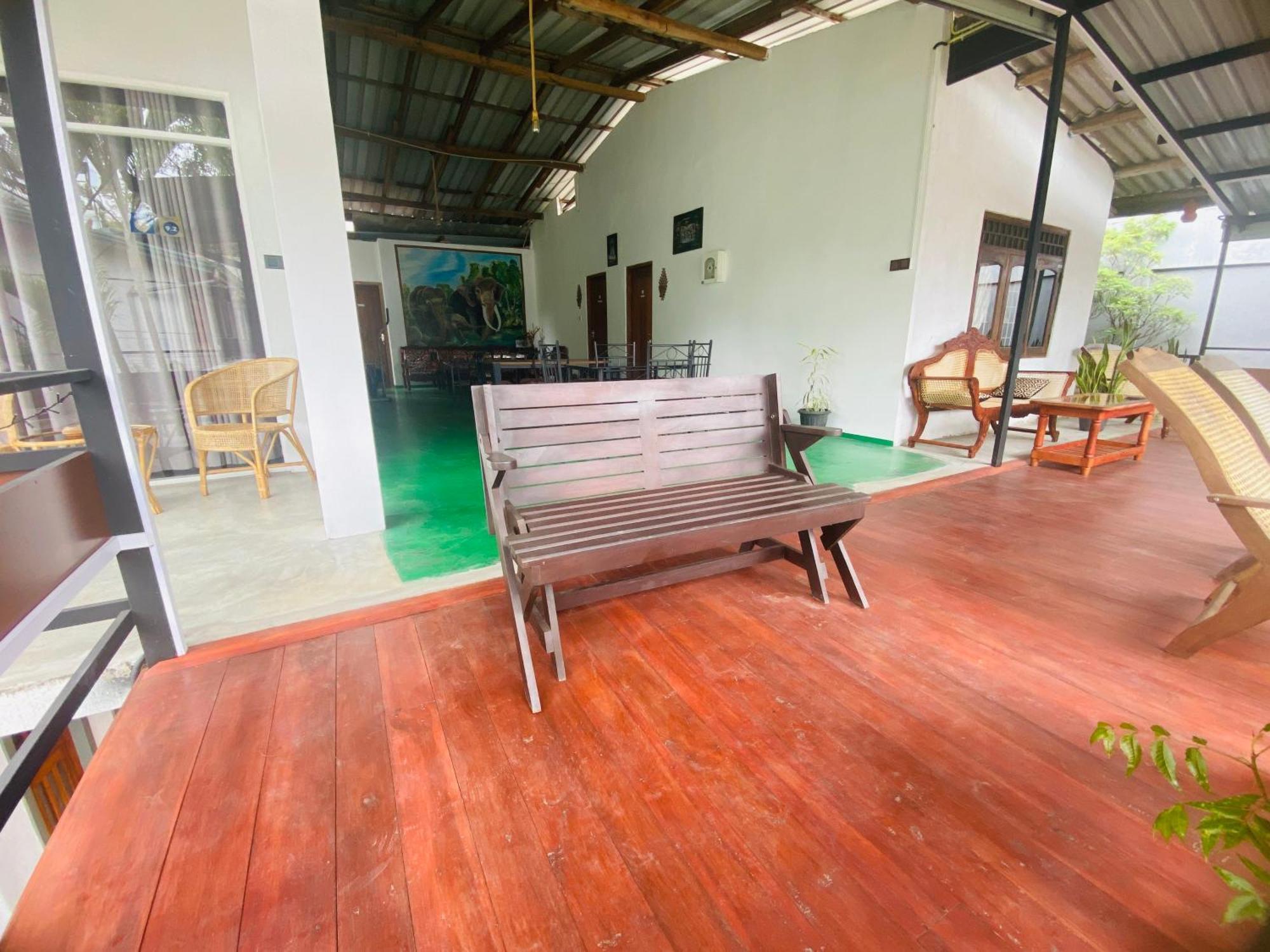 Blossom Inn Ella Ngoại thất bức ảnh